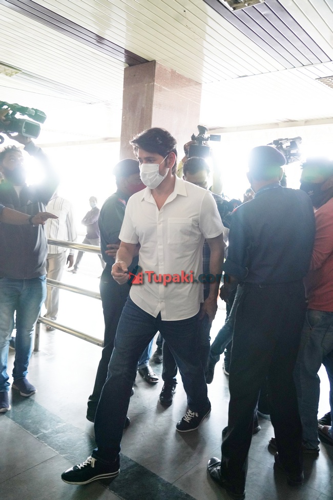 Tollywood Actors at Begumpet Airport